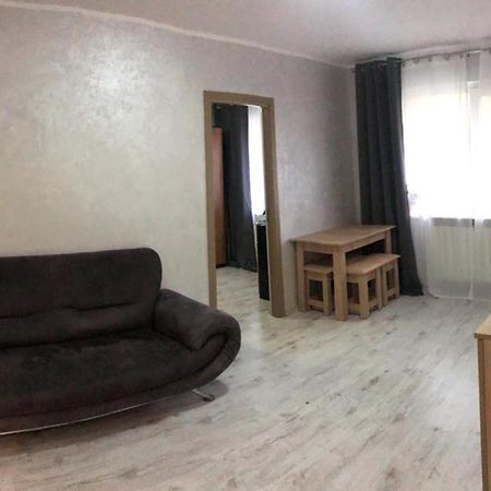 Dmi Apartment Ιάσιο Εξωτερικό φωτογραφία